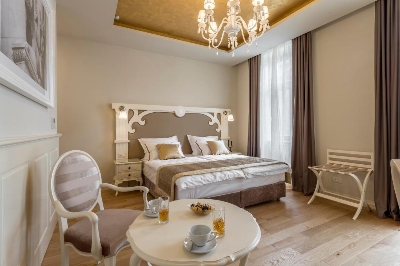 Royal Piazza Otel Split Dış mekan fotoğraf